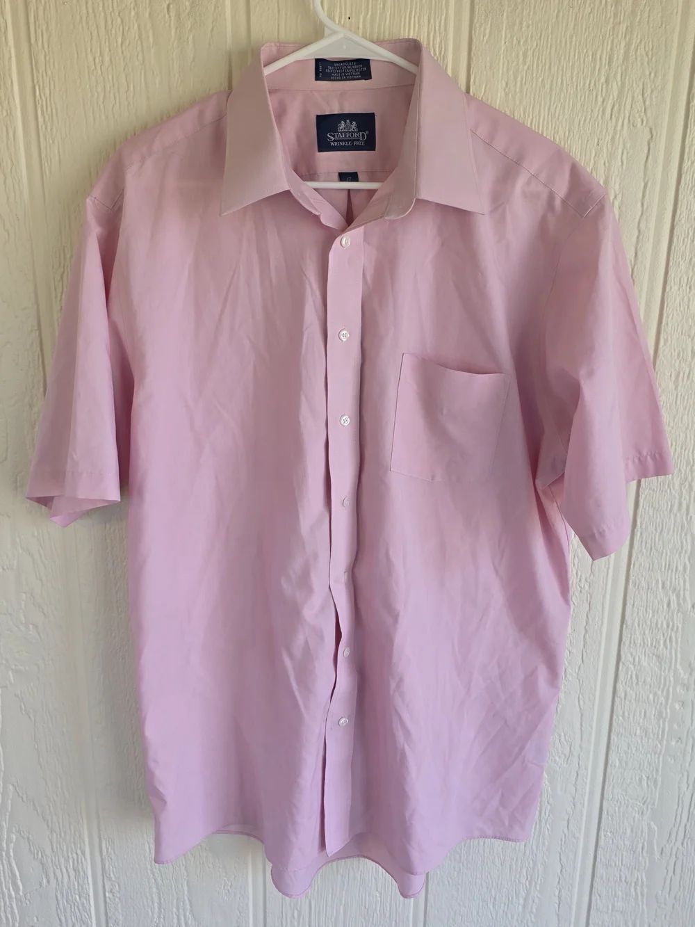Men's Stafford Pink Short-Sleeve Dress Shirt, Size XL (Neck 17)